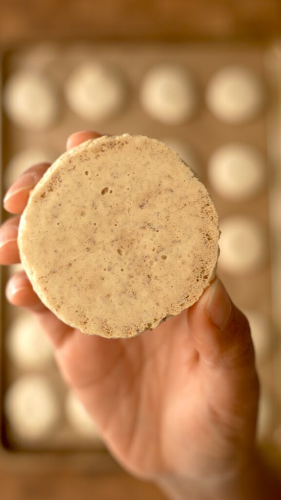 the back of a baked merengue